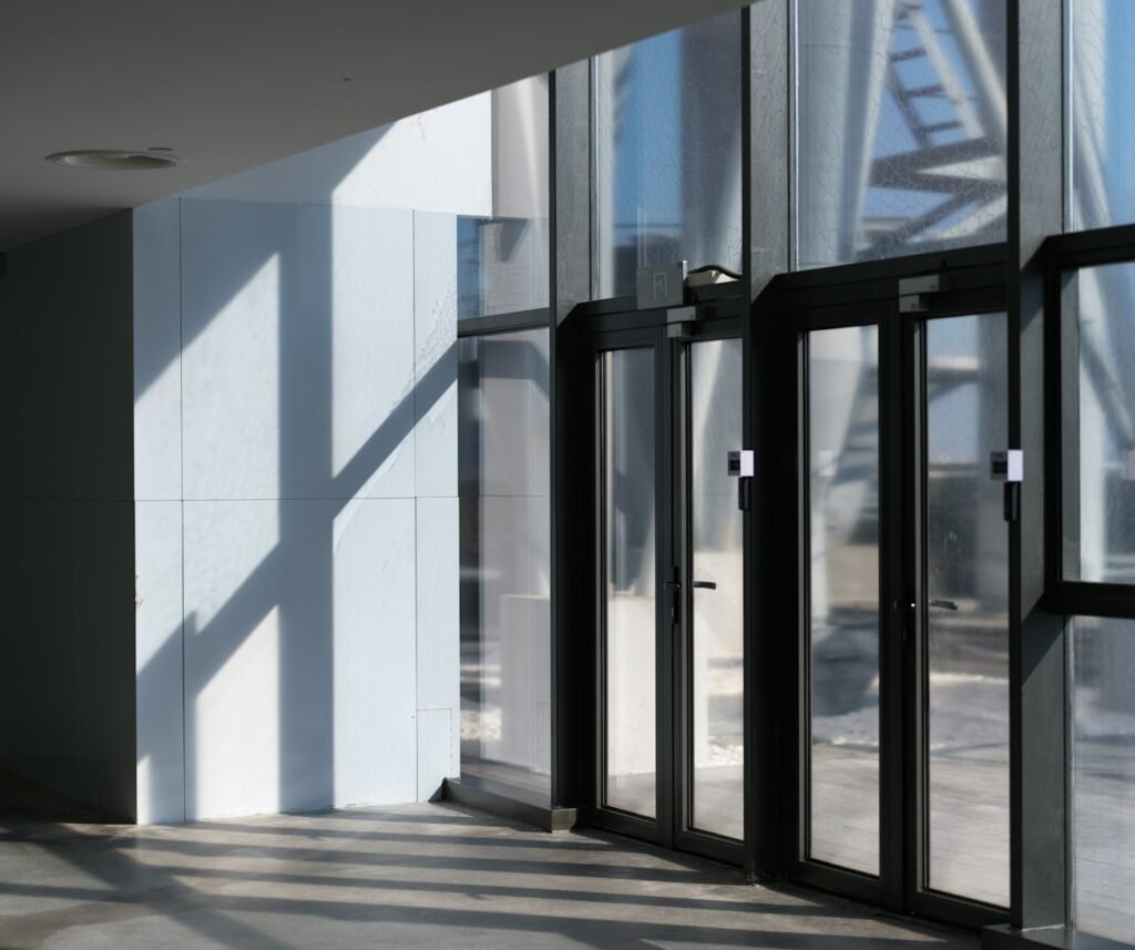 Glazed entrance with automatic sliding doors